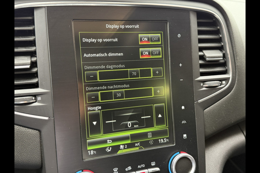 Renault MEGANE Estate 1.2 TCe Bose | Panoramadak | Head UP | Pure Vison LED | Keyless