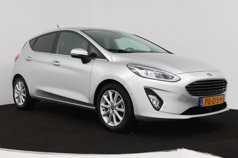Ford Fiesta 1.0 EcoBoost Titanium Business (NAVIGATIE, PARKEERSENSOREN, ACHTERUITRIJCAMERA, CRUISE ADAPTIEF, NL-AUTO)