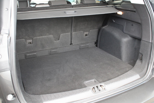 Ford Kuga 1.5 EcoBoost Trend Ultimate | Trekhaak 1800KG | Stoelverwarming | Climate Control | Navigatie | Cruise Control |