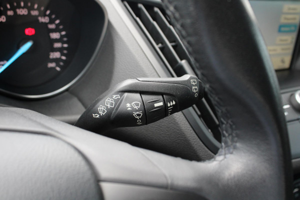 Ford Kuga 1.5 EcoBoost Trend Ultimate | Trekhaak 1800KG | Stoelverwarming | Climate Control | Navigatie | Cruise Control |