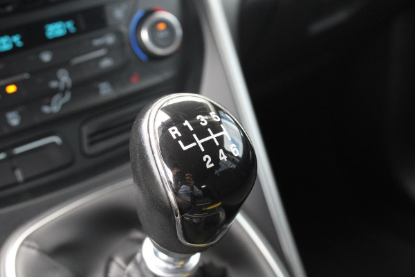 Ford Kuga 1.5 EcoBoost Trend Ultimate | Trekhaak 1800KG | Stoelverwarming | Climate Control | Navigatie | Cruise Control |