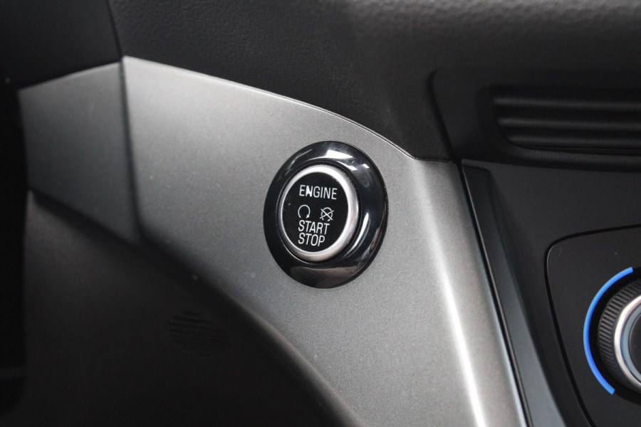 Ford Kuga 1.5 EcoBoost Trend Ultimate | Trekhaak 1800KG | Stoelverwarming | Climate Control | Navigatie | Cruise Control |