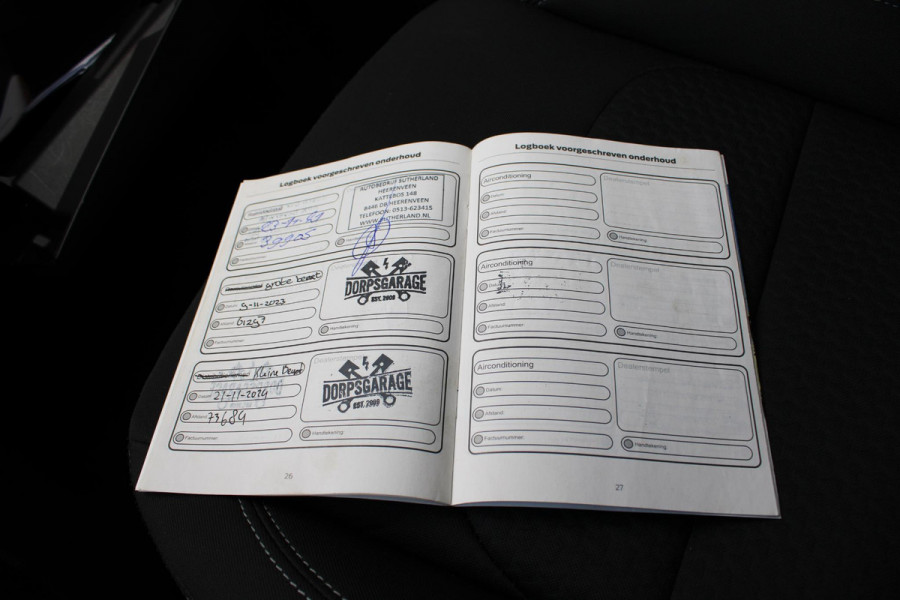 Ford Kuga 1.5 EcoBoost Trend Ultimate | Trekhaak 1800KG | Stoelverwarming | Climate Control | Navigatie | Cruise Control |