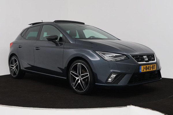 Seat Ibiza 1.0 TSI FR Business Intense (PANORAMADAK, DIGITALE COCKPIT, LED, NAVI, CAMERA, CARPLAY, 1e EIGENAAR, GOED ONDERHOUDEN)