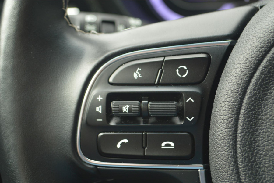 Kia Niro 1.6 GDi Hybrid DynamicPlusLine | Stoel- en stuurverwarming |Navigatie | Trekhaak