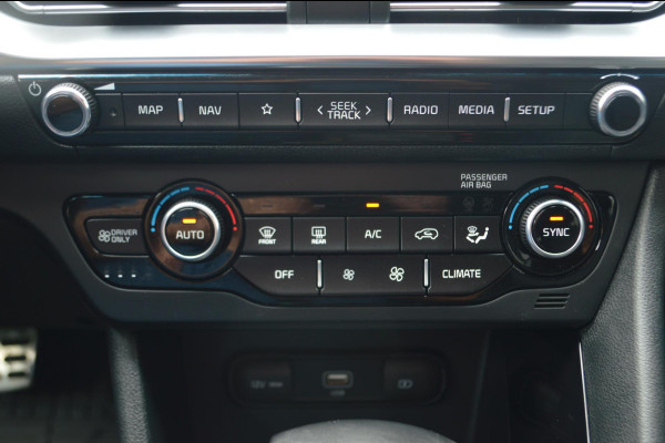 Kia Niro 1.6 GDi Hybrid DynamicPlusLine | Stoel- en stuurverwarming |Navigatie | Trekhaak