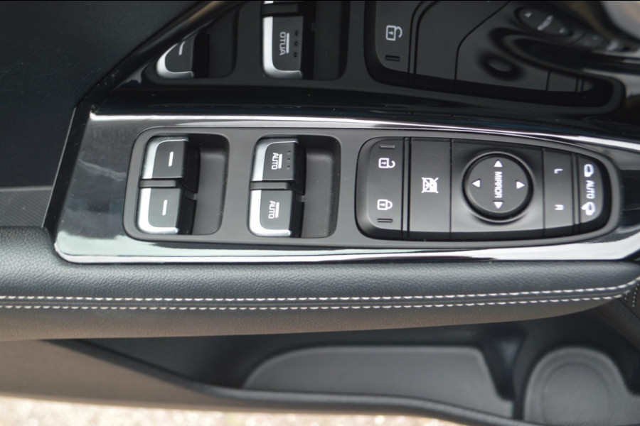 Kia Niro 1.6 GDi Hybrid DynamicPlusLine | Stoel- en stuurverwarming |Navigatie | Trekhaak