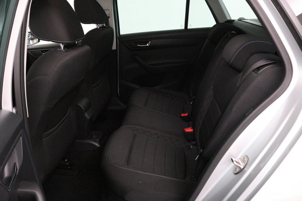 Škoda Fabia Combi 1.2 TSI Drive Automaat (PANORAMADAK, PARKEERSENSOREN, CRUISE CONTROL, CAMERA, CARPLAY, AUTOMAAT)