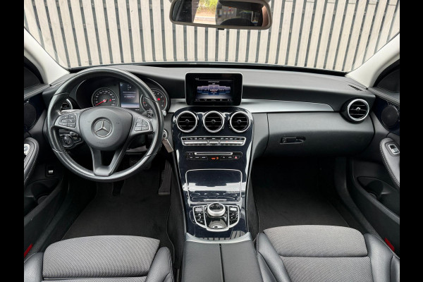 Mercedes-Benz C-Klasse Estate 200 Ambition Automaat / AMG pakket