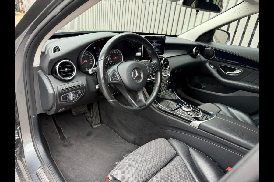 Mercedes-Benz C-Klasse Estate 200 Ambition Automaat / AMG pakket