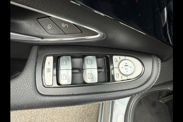 Mercedes-Benz C-Klasse Estate 200 Ambition Automaat / AMG pakket