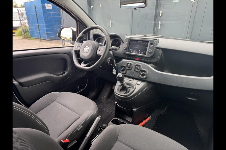 Fiat Panda 1.0 Hybrid Cross | Apple carplay | Climate control | Prijs is rijklaar!
