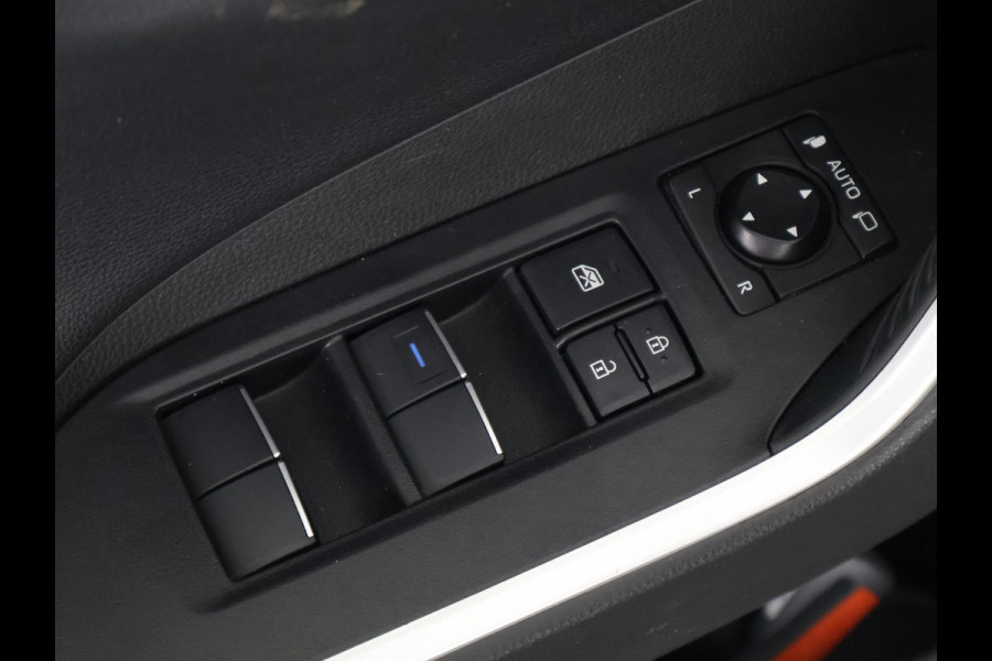 Toyota RAV4 2.5 Hybrid Dynamic Bi-Tone | 1e eigenaar | Apple Carplay & AndroidAUTO |