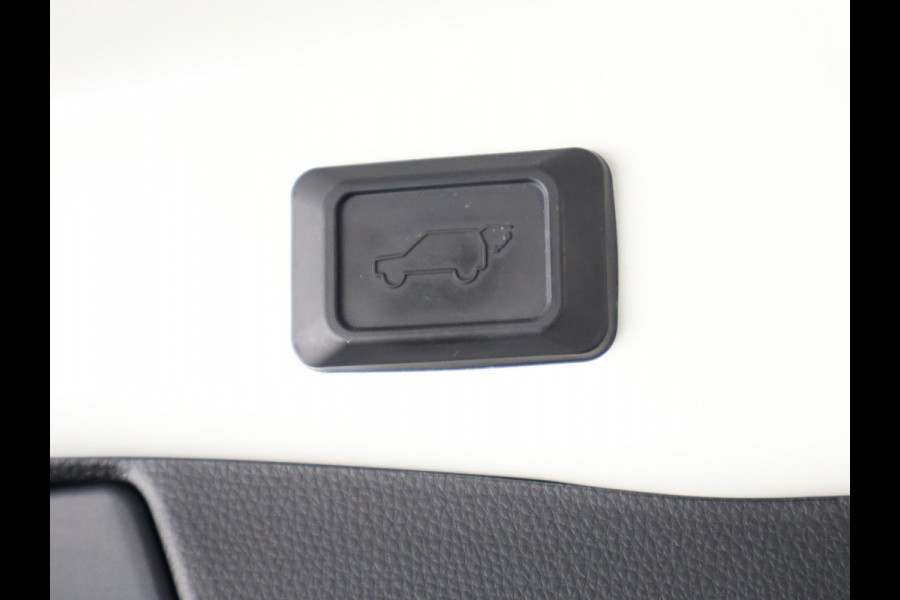 Toyota RAV4 2.5 Hybrid Dynamic Bi-Tone | 1e eigenaar | Apple Carplay & AndroidAUTO |