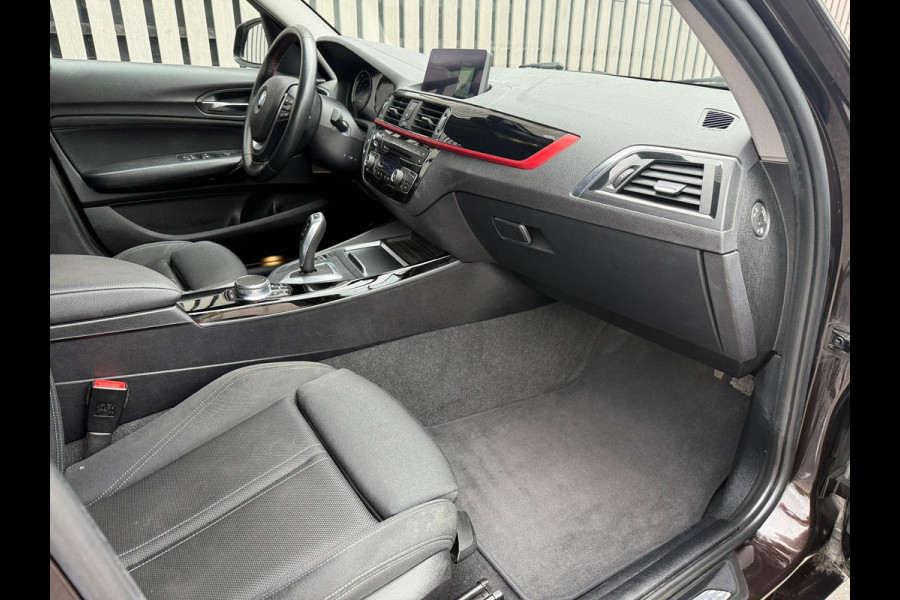 BMW 1-serie 116d SPORT - Automaat - apple carplay
