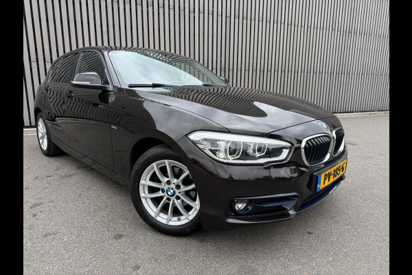 BMW 1-serie 116d SPORT - Automaat - apple carplay