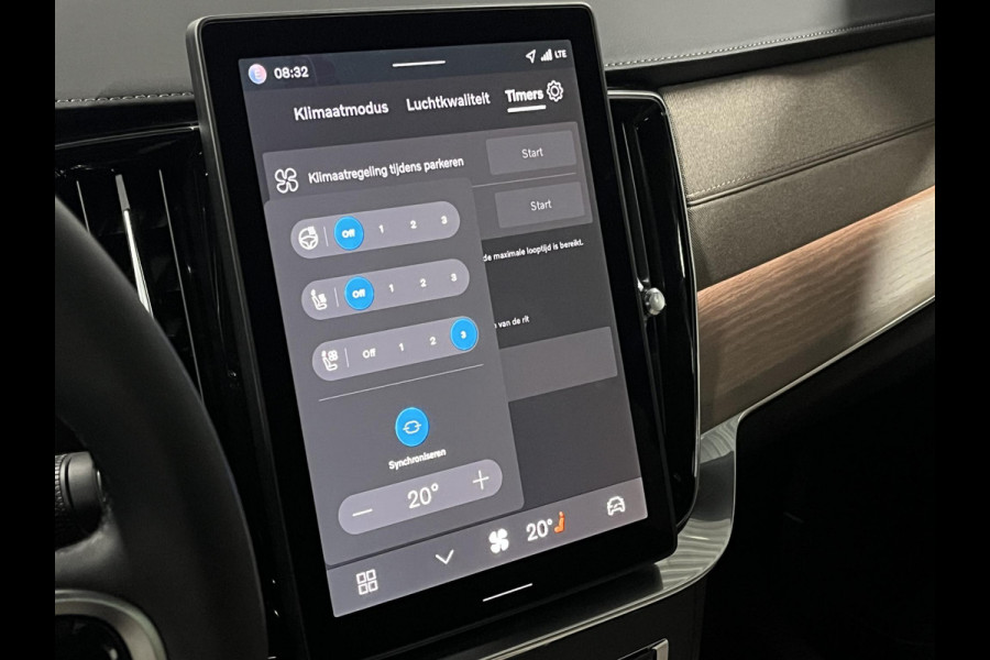 Volvo XC90 2.0 T8 Plug-in hybrid AWD Ultra Bright *Facelift* | Luchtvering | Open dak | Adapt. Cruise | Harman & Kardon | Google |