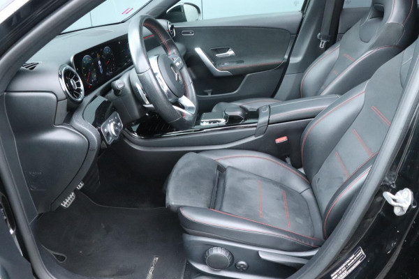 Mercedes-Benz A-Klasse A200 - Night Pakket - AMG - PANO - VOL!