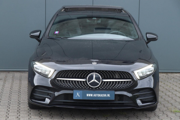 Mercedes-Benz A-Klasse A200 - Night Pakket - AMG - PANO - VOL!