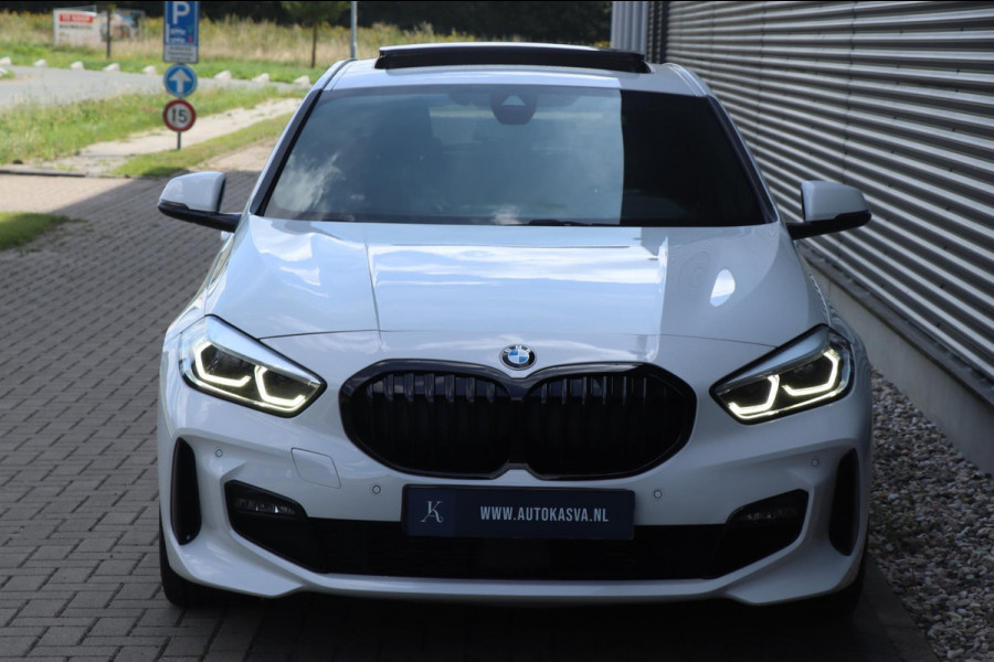 BMW 1-serie 118i High Executive | M-Pakket - Pano - VOL!