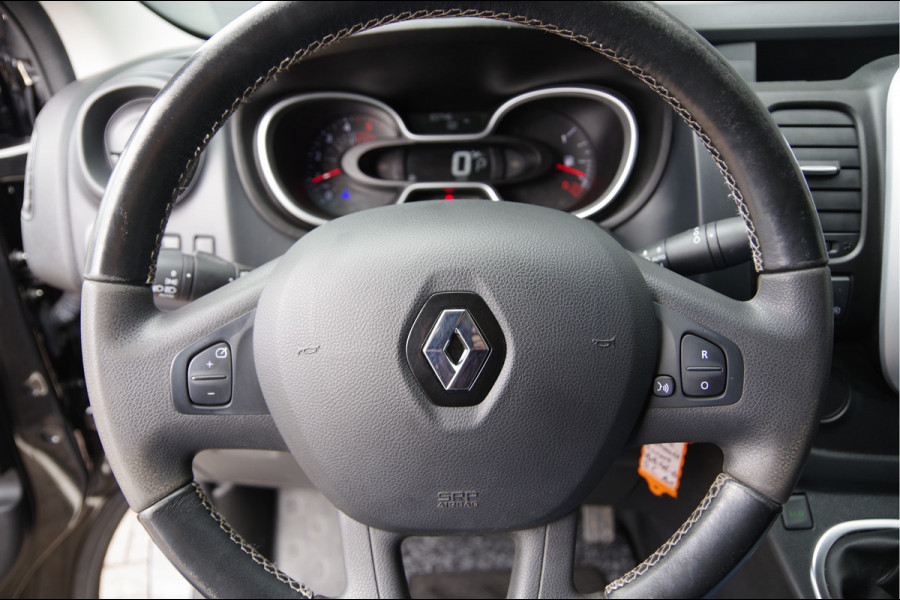 Renault Trafic 2.0 dCi LUXE 145PK AUT. DC-5P, LED, TREKHAAK, CAMERA, CLIMA, NAVI, CRUISE, LM WIELEN, SIDEBARS, NL AUTO, NAP, DUBBELE CABINE