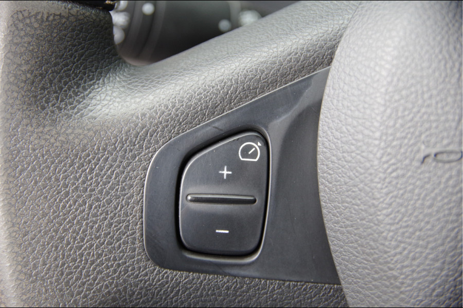 Renault Trafic 2.0 dCi LUXE 145PK AUT. DC-5P, LED, TREKHAAK, CAMERA, CLIMA, NAVI, CRUISE, LM WIELEN, SIDEBARS, NL AUTO, NAP, DUBBELE CABINE