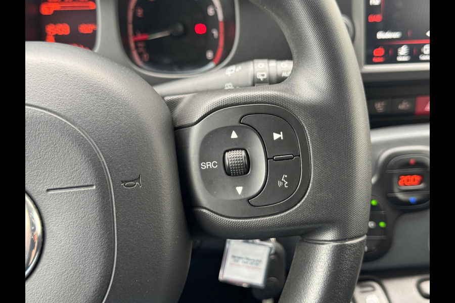 Fiat Panda 1.0 Hybrid RED Cross | Apple carplay | Climate control | Prijs is rijklaar!