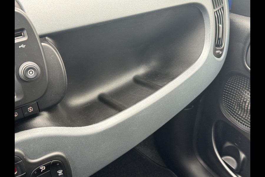Fiat Panda 1.0 Hybrid RED Cross | Apple carplay | Climate control | Prijs is rijklaar!