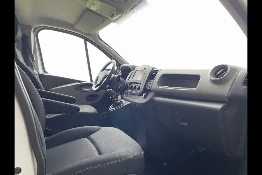 Renault Trafic 1.6 dCi 126pk E6 Comfort BPM Vrij! Lease €243p/m, Airco, Navi, Trekhaak, PDC, Volledig onderhoudshistorie aanwezig