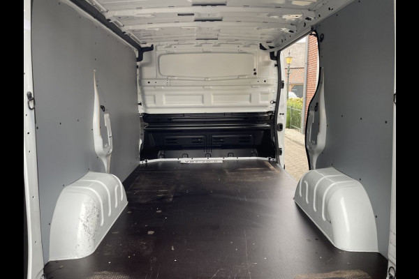 Renault Trafic 1.6 dCi 126pk E6 Comfort BPM Vrij! Lease €243p/m, Airco, Navi, Trekhaak, PDC, Volledig onderhoudshistorie aanwezig