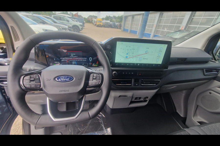 Ford Transit Custom 320 2.5 PHEV L2H1 Limited 233pk | Driver Assistance pack Premium | Wegklapbare Trekhaak | Verwarmd Stuurwiel | 17 inch Licht metalen Velgen | B&O Speakers