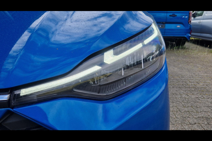 Ford Transit Custom 320 2.5 PHEV L2H1 Sport DC 233pk | 0,99% Renteactie! | Dubbele Cabine | Dubbele zijschuifdeur | Inklapbare trekhaak | 19 inch lichtmetalen Sport velgen (mat zwart) | Verwarmbaar stuurwiel | Navigatie systeem