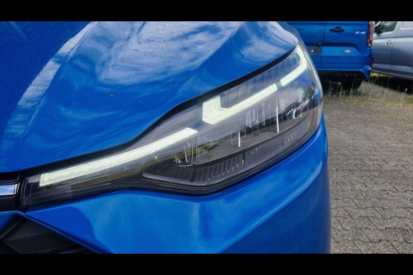 Ford Transit Custom 320 2.5 PHEV L2H1 Sport DC 233pk | 0,99% Renteactie! | Dubbele Cabine | Dubbele zijschuifdeur | Inklapbare trekhaak | 19 inch lichtmetalen Sport velgen (mat zwart) | Verwarmbaar stuurwiel | Navigatie systeem