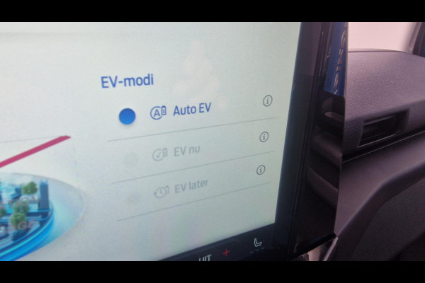 Ford Transit Custom 320 2.5 PHEV L2H1 Sport DC 233pk | 0,99% Renteactie! | Dubbele Cabine | Dubbele zijschuifdeur | Inklapbare trekhaak | 19 inch lichtmetalen Sport velgen (mat zwart) | Verwarmbaar stuurwiel | Navigatie systeem