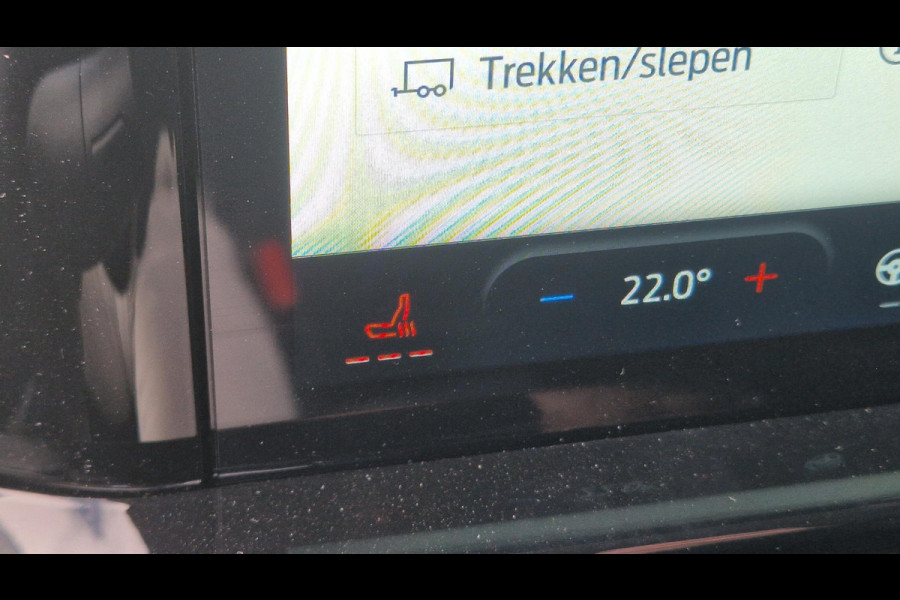 Ford Transit Custom 320 2.5 PHEV L2H1 Sport DC 233pk | 0,99% Renteactie! | Dubbele Cabine | Dubbele zijschuifdeur | Inklapbare trekhaak | 19 inch lichtmetalen Sport velgen (mat zwart) | Verwarmbaar stuurwiel | Navigatie systeem