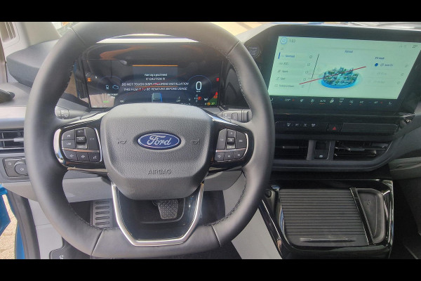 Ford Transit Custom 320 2.5 PHEV L2H1 Sport DC 233pk | 0,99% Renteactie! | Dubbele Cabine | Dubbele zijschuifdeur | Inklapbare trekhaak | 19 inch lichtmetalen Sport velgen (mat zwart) | Verwarmbaar stuurwiel | Navigatie systeem