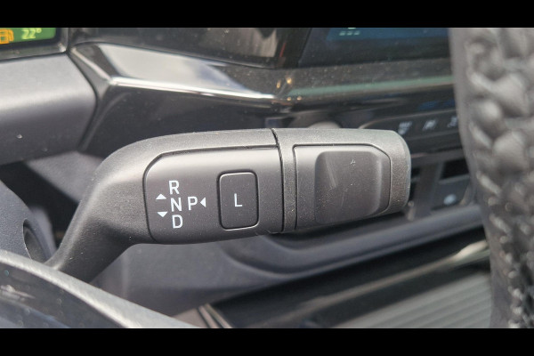 Ford Transit Custom 320 2.5 PHEV L2H1 Sport DC 233pk | 0,99% Renteactie! | Dubbele Cabine | Dubbele zijschuifdeur | Inklapbare trekhaak | 19 inch lichtmetalen Sport velgen (mat zwart) | Verwarmbaar stuurwiel | Navigatie systeem