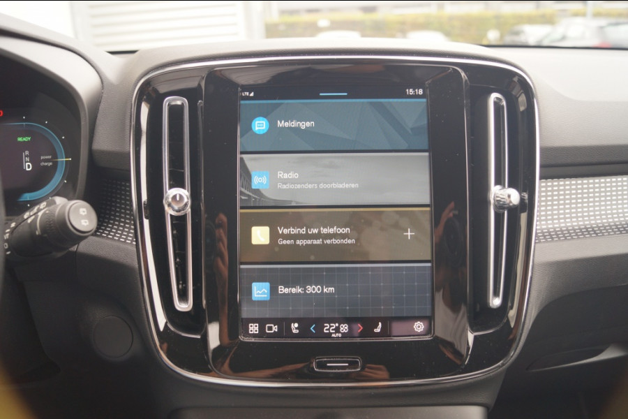 Volvo XC40 Recharge P8 AWD R-Design -ECC-CARPLAY-CAM-