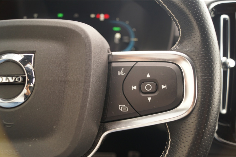 Volvo XC40 Recharge P8 AWD R-Design -ECC-CARPLAY-CAM-
