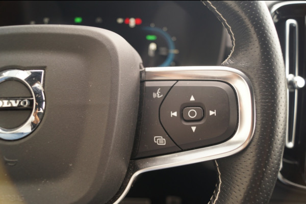 Volvo XC40 Recharge P8 AWD R-Design -ECC-CARPLAY-CAM-