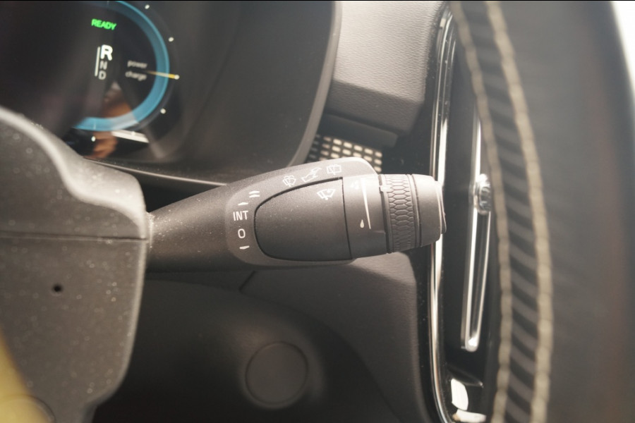 Volvo XC40 Recharge P8 AWD R-Design -ECC-CARPLAY-CAM-