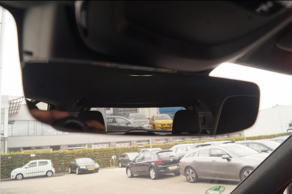 Volvo XC40 Recharge P8 AWD R-Design -ECC-CARPLAY-CAM-