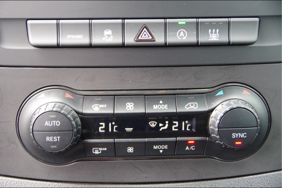 Mercedes-Benz Vito 119 CDI L2 AUT. DC-5P, LED, LEDER, 2X SCHUIFDEUR, TREKHAAK, STOELVERWARMING, STANDKACHEL, CAMERA, NAVI, CRUISE, CLIMA, DUBBELE C