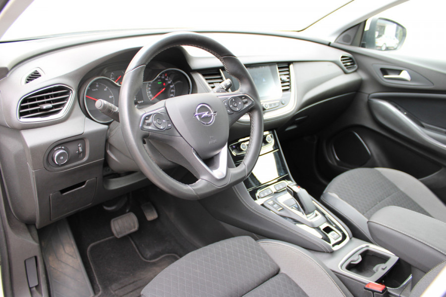 Opel Grandland X 1.6 Turbo 300PK Hybrid4 Innovation | Trekhaak | Led | AGR | Navigatie