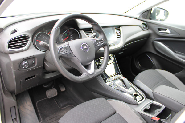 Opel Grandland X 1.6 Turbo 300PK Hybrid4 Innovation | Trekhaak | Led | AGR | Navigatie