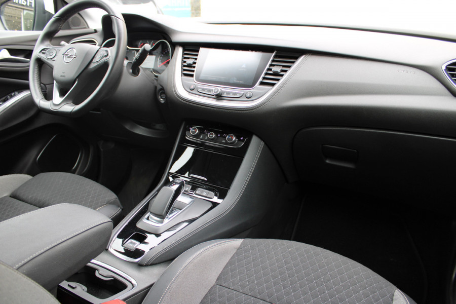 Opel Grandland X 1.6 Turbo 300PK Hybrid4 Innovation | Trekhaak | Led | AGR | Navigatie