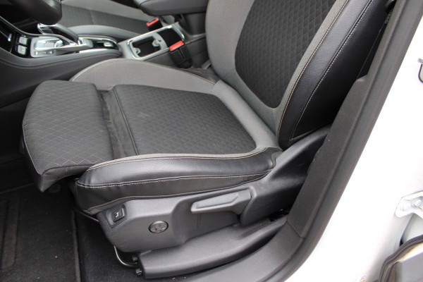 Opel Grandland X 1.6 Turbo 300PK Hybrid4 Innovation | Trekhaak | Led | AGR | Navigatie