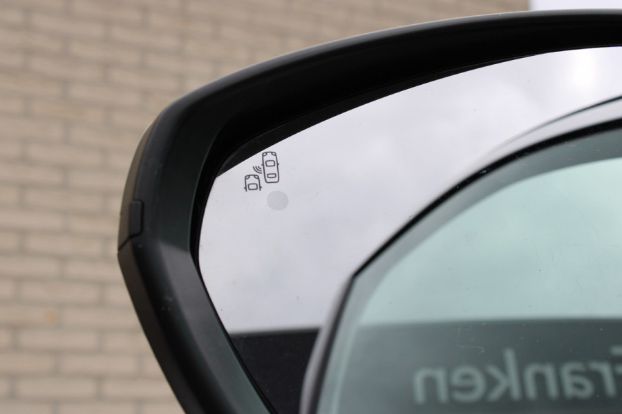 Opel Grandland X 1.6 Turbo 300PK Hybrid4 Innovation | Trekhaak | Led | AGR | Navigatie