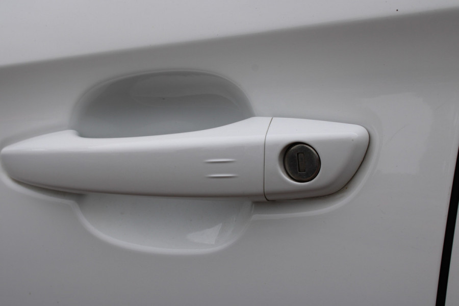 Opel Grandland X 1.6 Turbo 300PK Hybrid4 Innovation | Trekhaak | Led | AGR | Navigatie