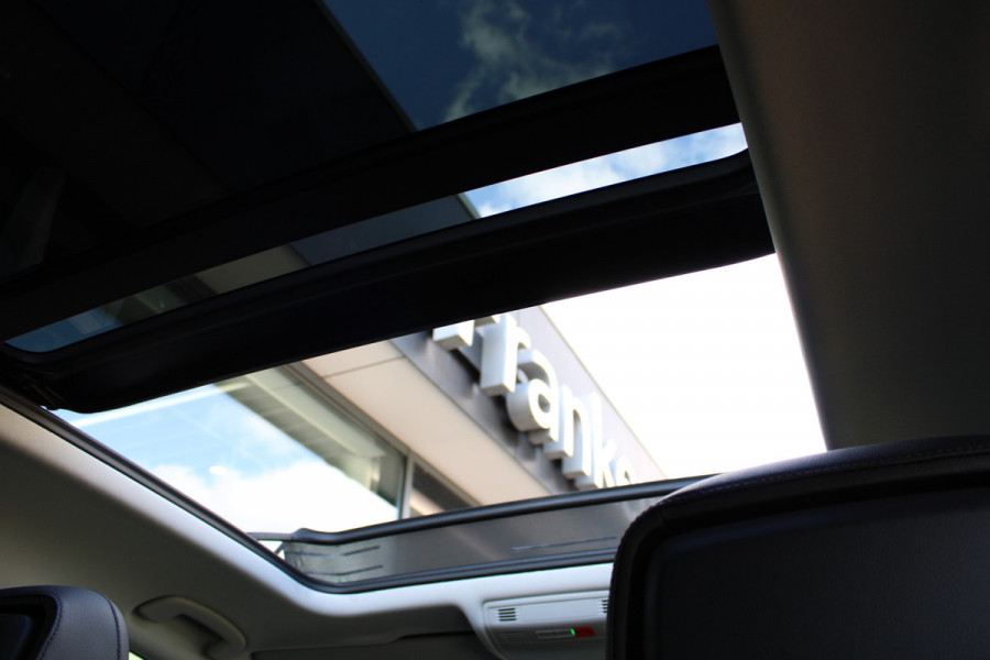 Volkswagen Tiguan 1.5 TSI ACT Highline | Trekhaak | Panoramadak | Memory | BLIS | Adaptieve cruise